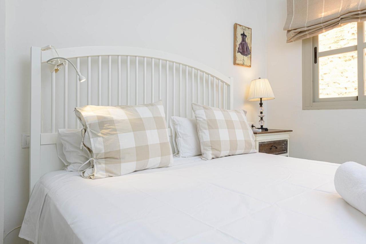 Wintowinrentals Genial Apartamento, Centrico Y Silencioso Malaga Bagian luar foto