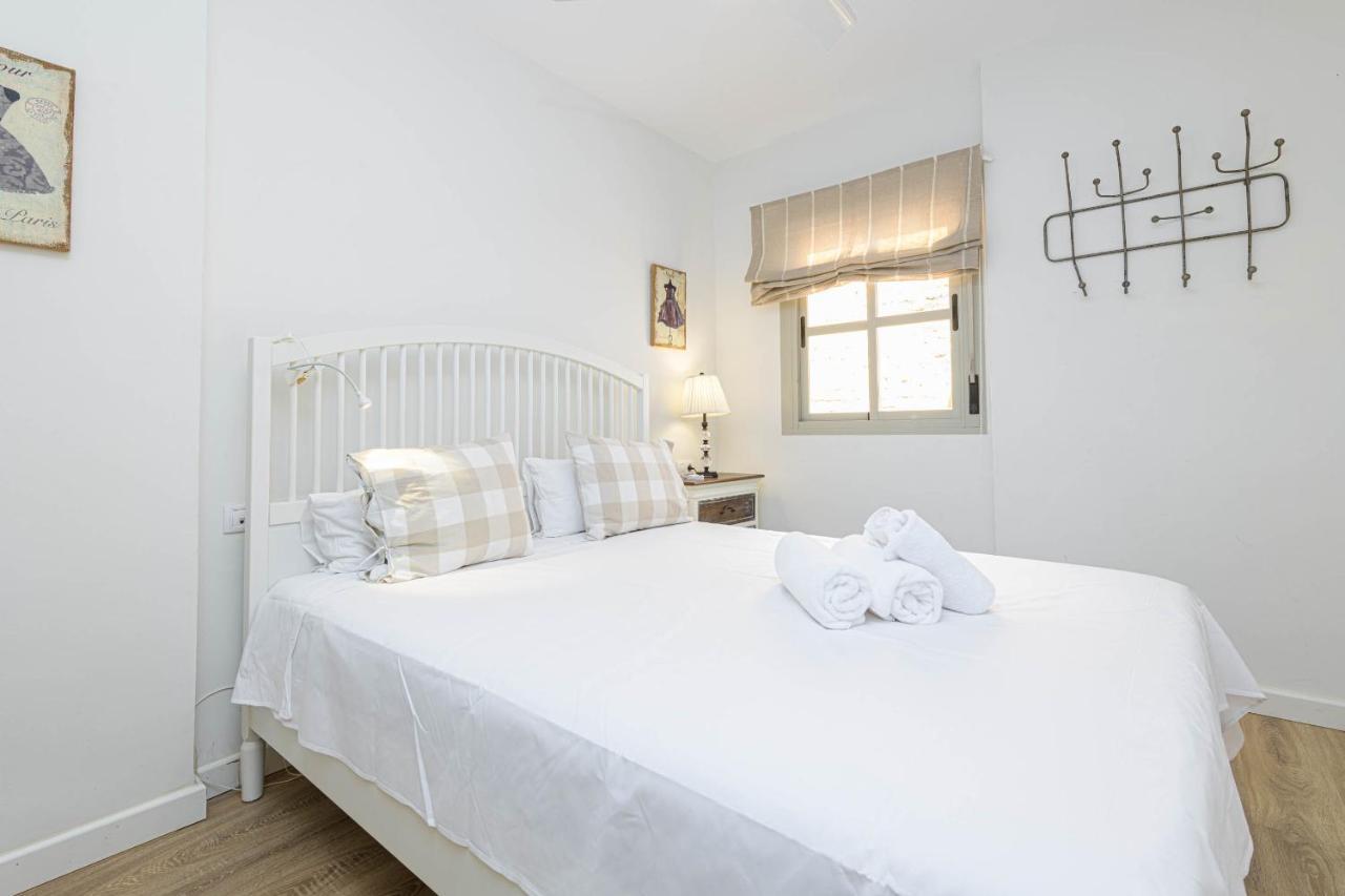 Wintowinrentals Genial Apartamento, Centrico Y Silencioso Malaga Bagian luar foto