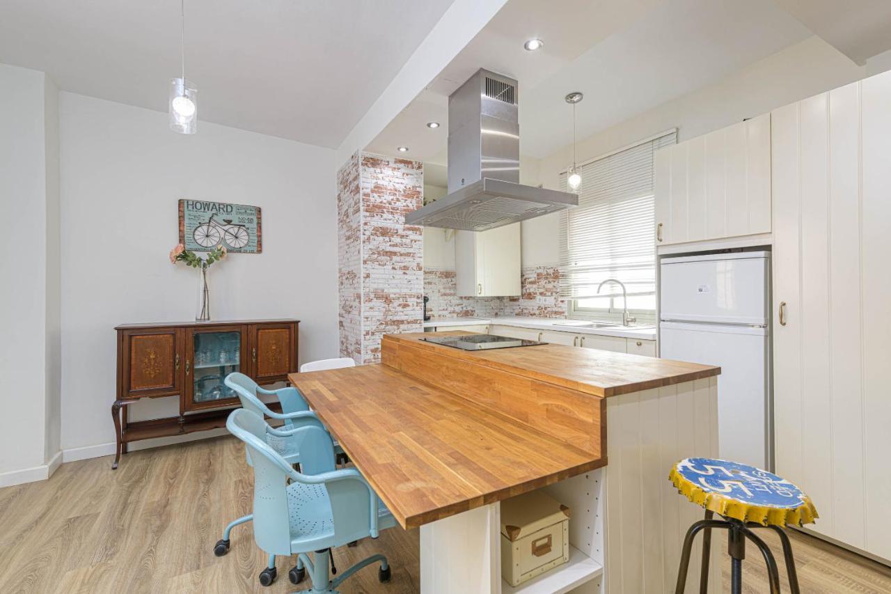 Wintowinrentals Genial Apartamento, Centrico Y Silencioso Malaga Bagian luar foto