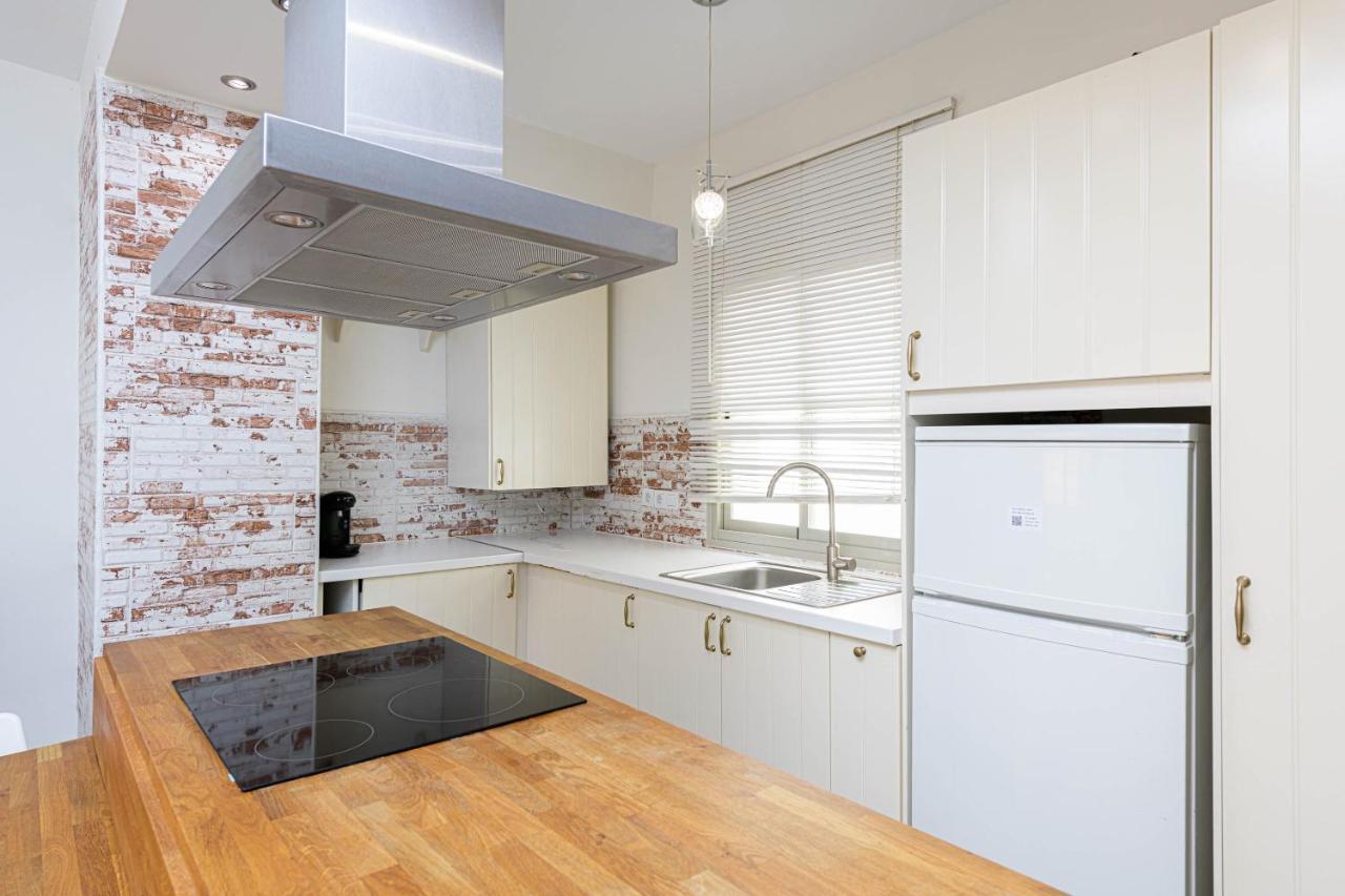 Wintowinrentals Genial Apartamento, Centrico Y Silencioso Malaga Bagian luar foto