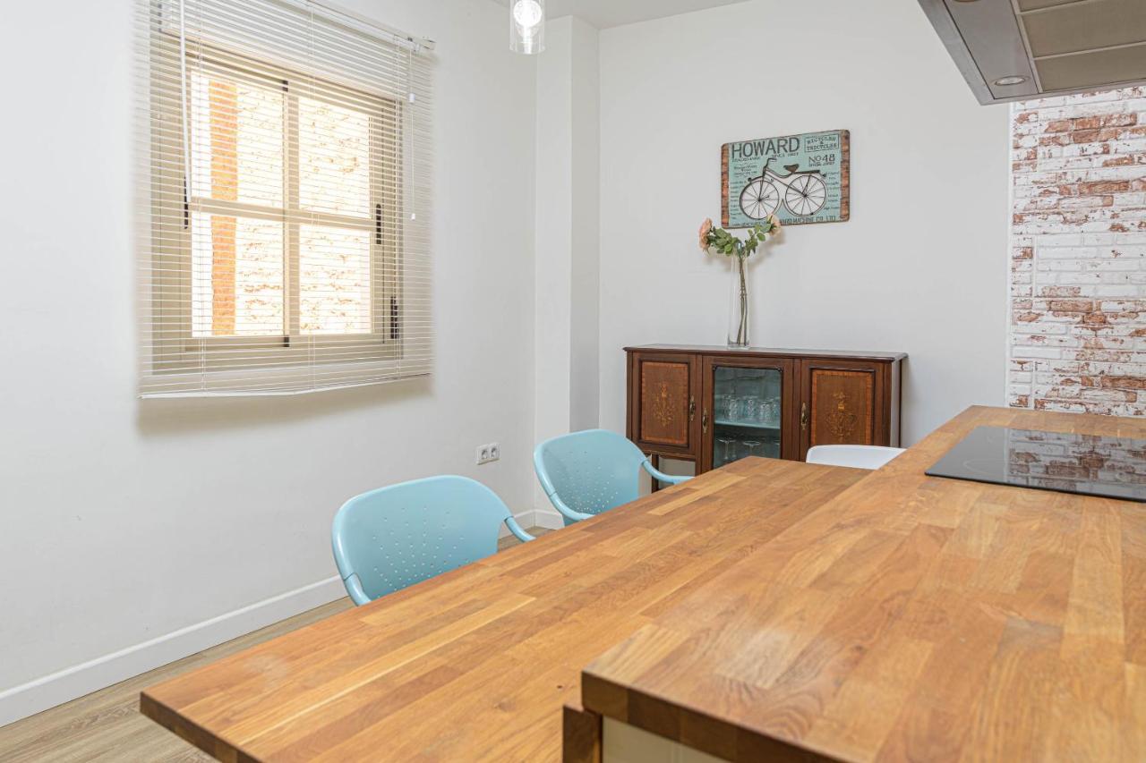 Wintowinrentals Genial Apartamento, Centrico Y Silencioso Malaga Bagian luar foto