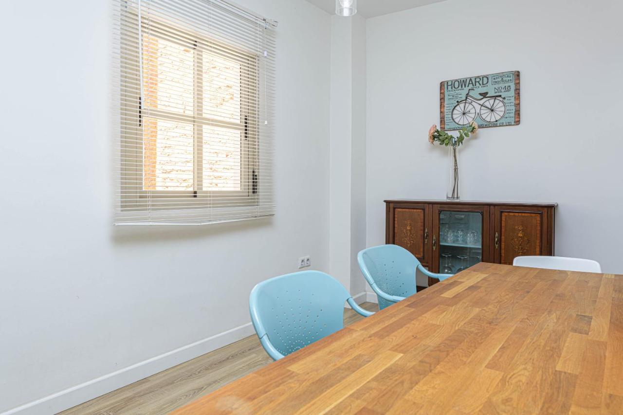Wintowinrentals Genial Apartamento, Centrico Y Silencioso Malaga Bagian luar foto